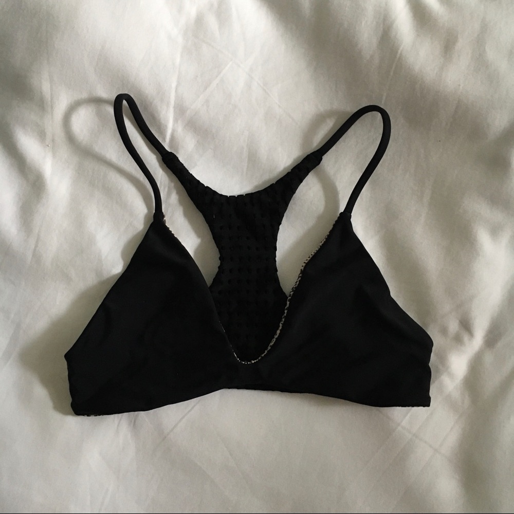 Acacia swimwear Jaws top size S